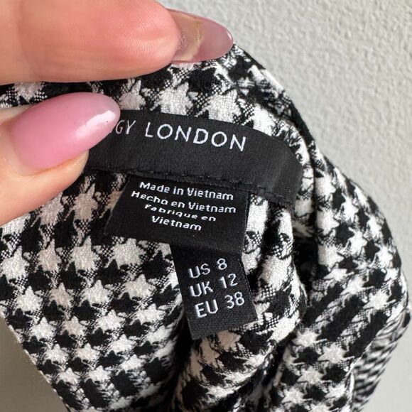 Maggy London Houndstooth Plaid Tucked Midi Modest Office Sheath Dress Size 8 - Picture 7 of 7